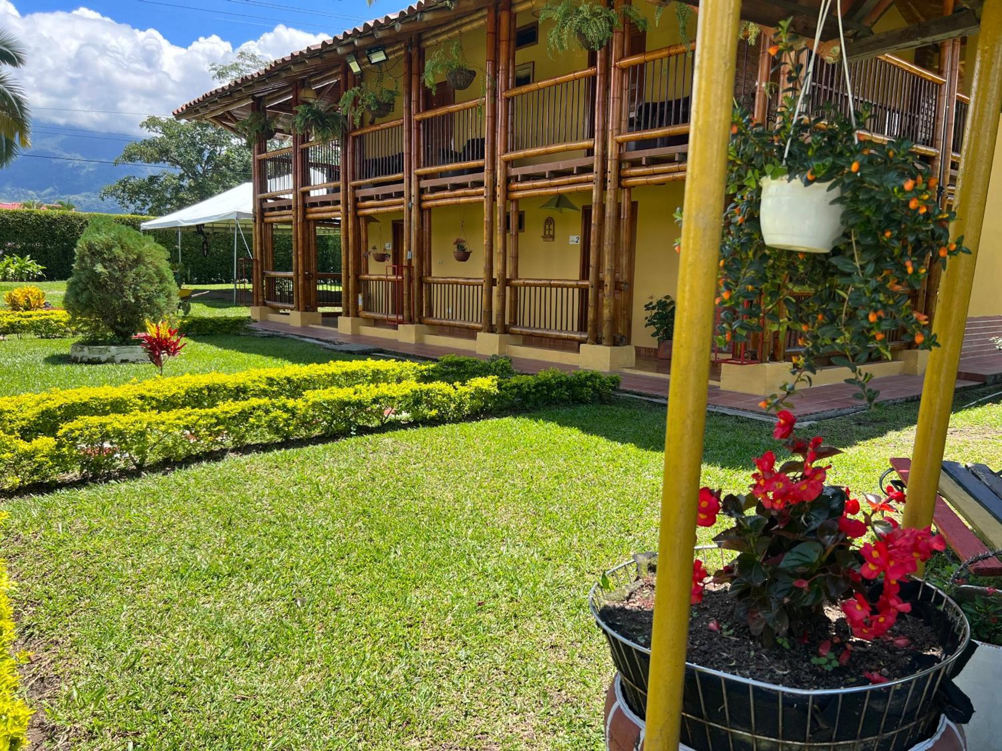 Villa Alejandra Del Quindio Calarcá Eksteriør bilde