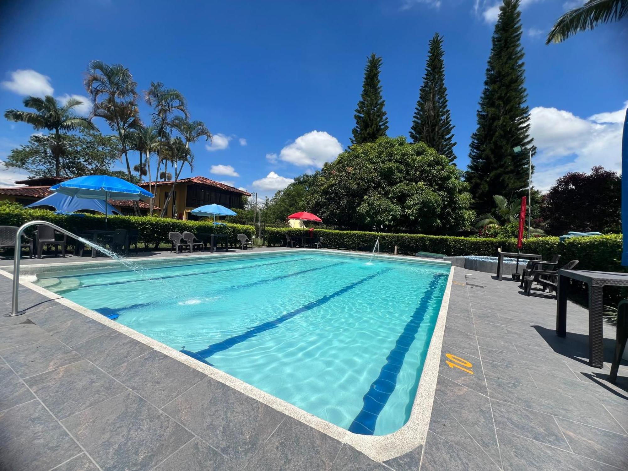 Villa Alejandra Del Quindio Calarcá Eksteriør bilde