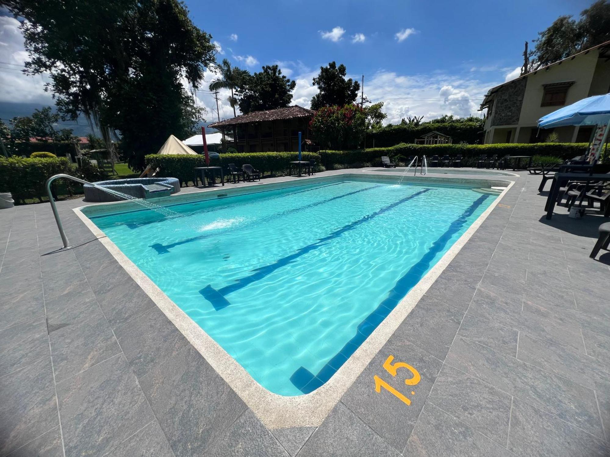 Villa Alejandra Del Quindio Calarcá Eksteriør bilde